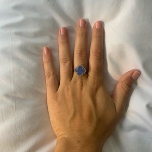 Adjustable Alhambra ring in silver blue/periwinkle